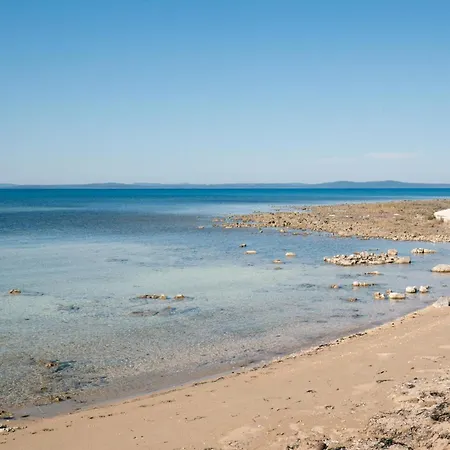 Beachfront Reiterer V1 With Jacuzzi 30 Meters From The - Crowonder Luxury Rent Villa Privlaka (Zadar)