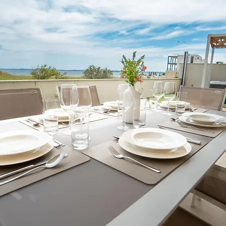 Villa Beachfront Reiterer V1 With Jacuzzi 30 Meters From The - Crowonder Luxury Rent *