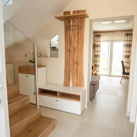 Beachfront Reiterer V1 With Jacuzzi 30 Meters From The - Crowonder Luxury Rent *